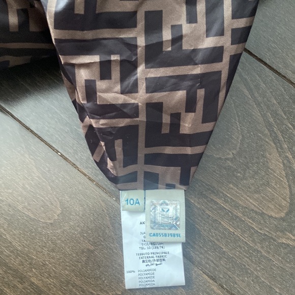 Fendi unisex jacket for kids . Reversible - Picture 7 of 10